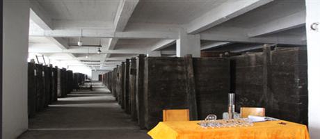 富平春酒業公司存放多年的木海酒
